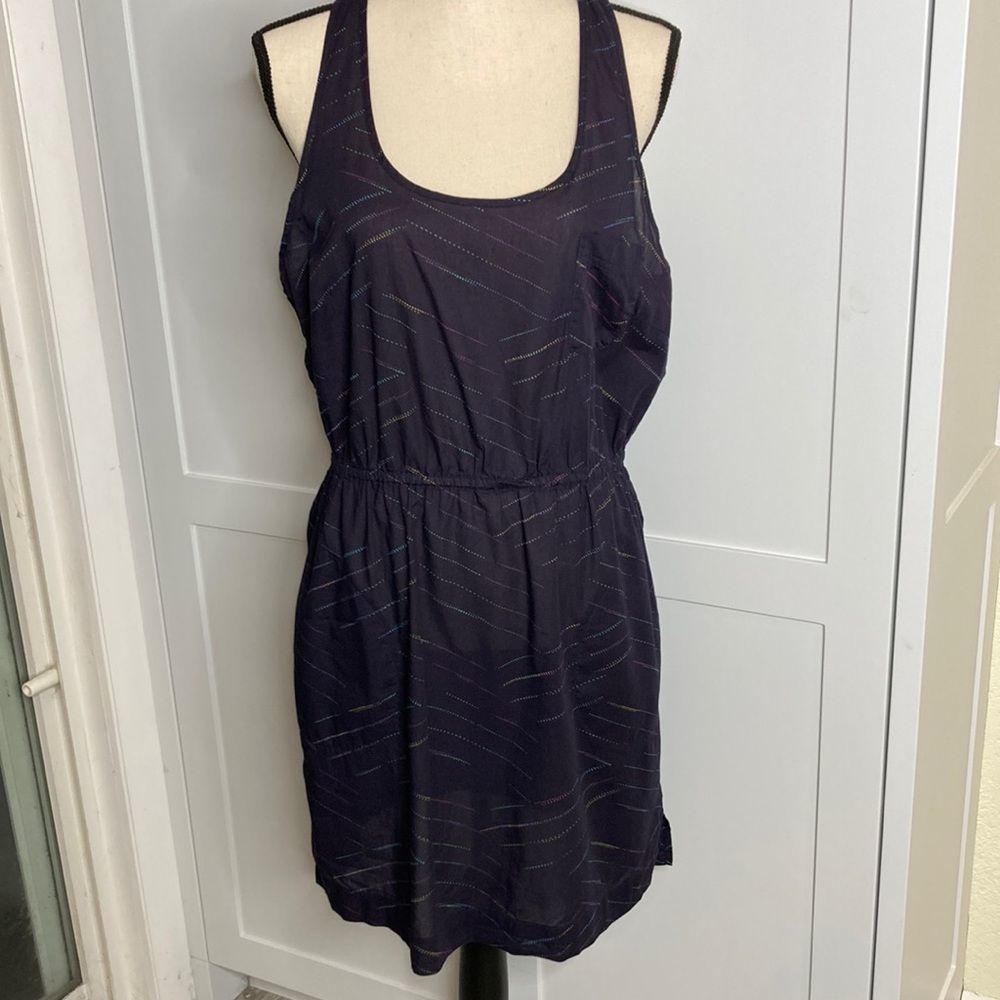 Patagonia Women's Fleetwith Dress Women’s
Lightweight With Pockets Size 14